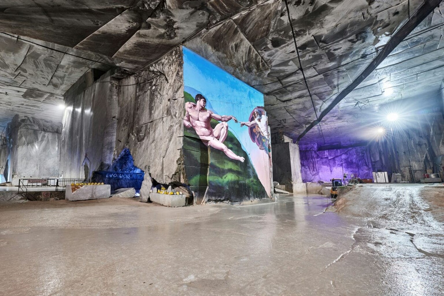 Carrara marble caves private tour Tuscany