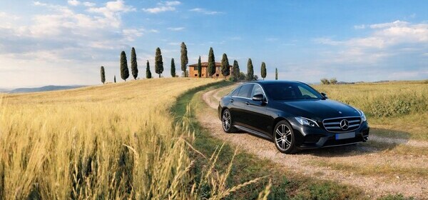 Mercedes E-Class private transfer Tuscany countryside