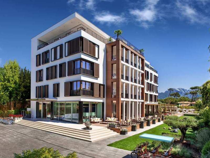 Grand Hotel Imperiale Forte dei Marmi private transfer
