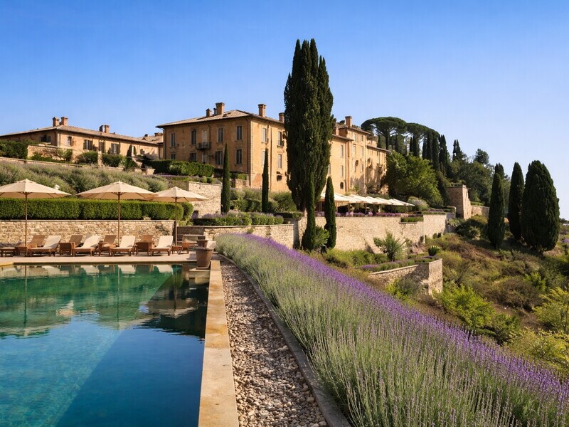 Castiglion del Bosco Rosewood private transfer